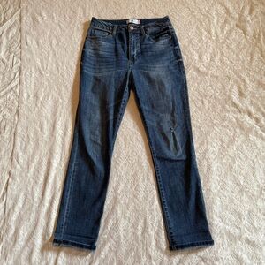 Cabi higher straight lightly distressed jeans
